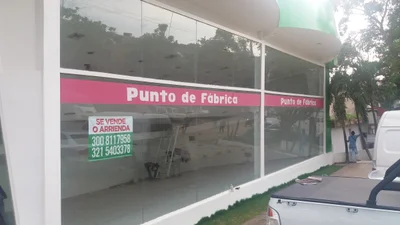 Country Office Center - Photo 3