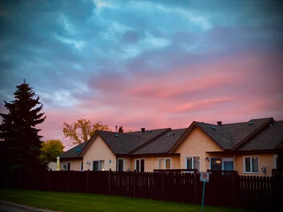 Stony Plain - Photo 3
