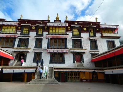 Lhasa - Photo 2