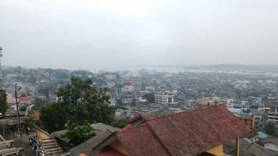 Tanjung Pinang - Photo 2
