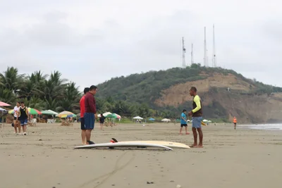 OLON Surf School - Photo 2