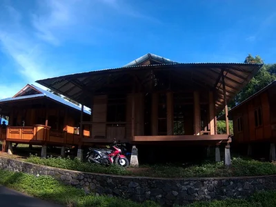 Tomohon - Photo 2
