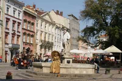 Lviv - Photo 3