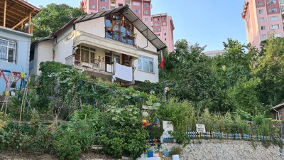 İzmit - Photo 3