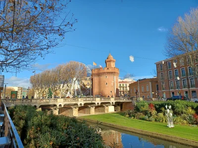 Perpignan - Photo 2