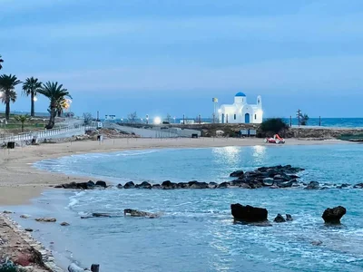Paralimni - Photo 3