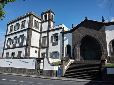 Vila Franca do Campo - Photo 2