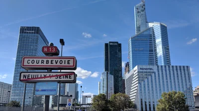 Courbevoie - Photo 3