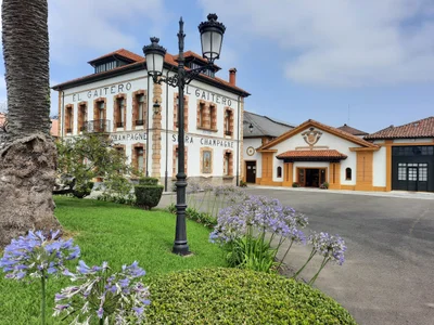 Villaviciosa - Photo 5
