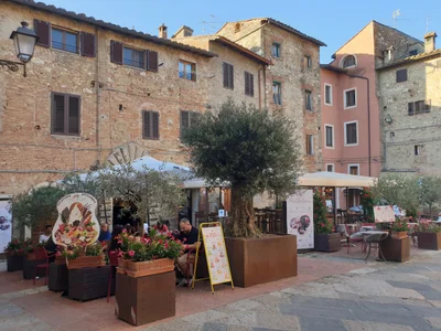 Colle di Val d'Elsa - Photo 3