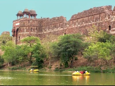 New Delhi - Photo 3