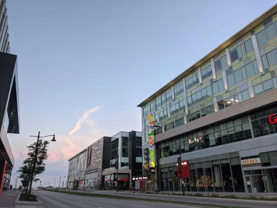 Markham - Photo 4