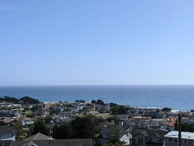 Cambria - Photo 3