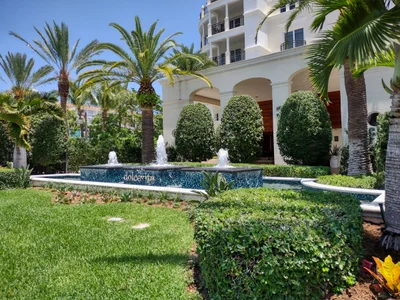 Riviera Beach - Photo 4