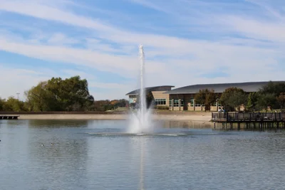 Carrollton - Photo 3