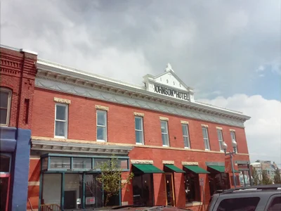 Laramie - Photo 3
