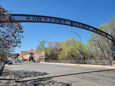 Silver City - Photo 2