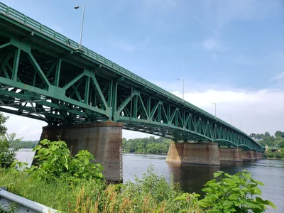 Agawam - Photo 5