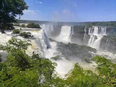 Iguassu Falls - Photo 3