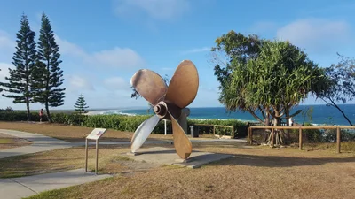 Rainbow Beach - Photo 2
