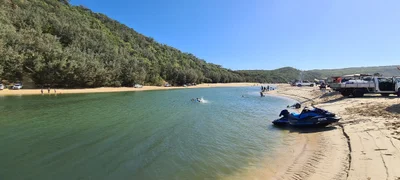 Rainbow Beach - Photo 5