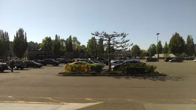 SeaTac - Photo 3