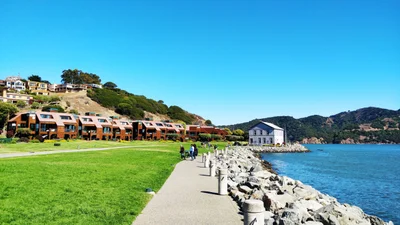 Tiburon - Photo 2