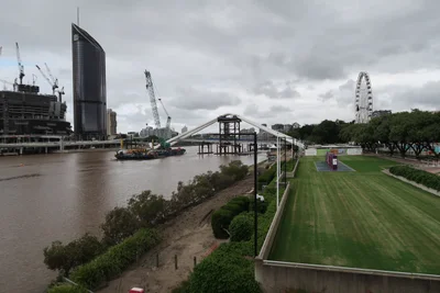 City of Brisbane - Photo 3