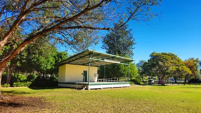 Beaudesert - Photo 3