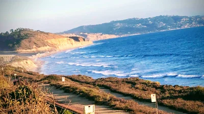Del Mar - Photo 2