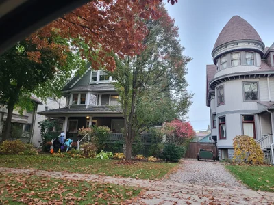Oak Park - Photo 2