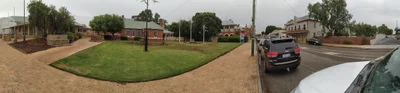 Beverley - Photo 5