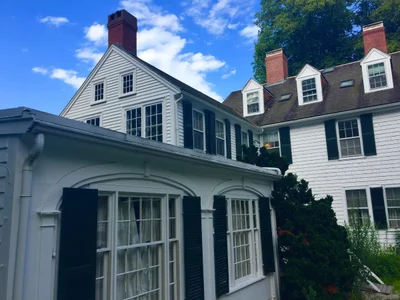 Hingham - Photo 2