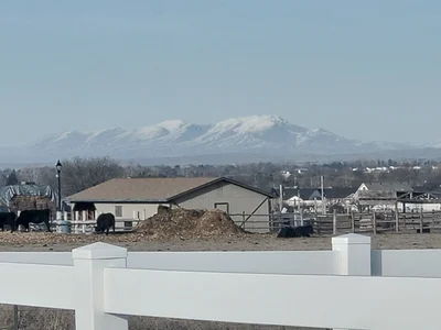 Caldwell - Photo 3