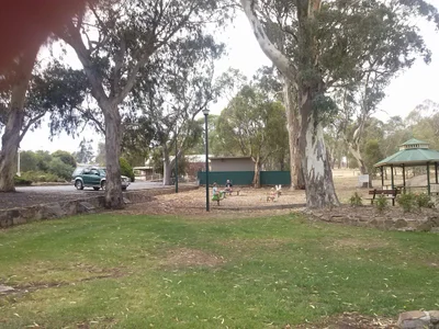 Williamstown - Photo 3