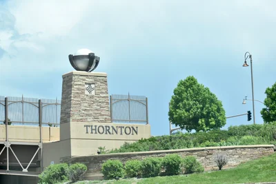 Thornton - Photo 2