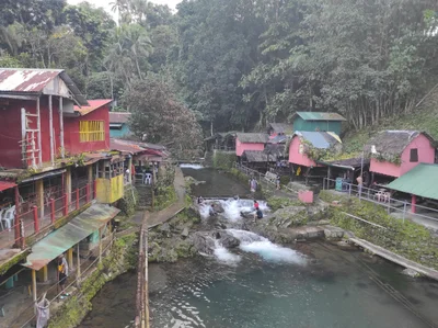 Lucban - Photo 2
