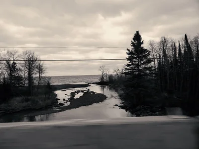 Silver Bay - Photo 3