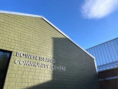 Bowen Island Municipality - Photo 2