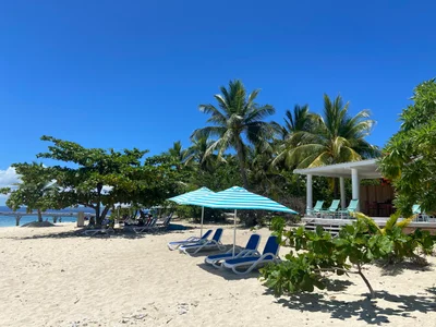 Malamala Island - Photo 3