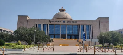 Gandhinagar - Photo 3