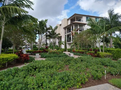 Doral - Photo 4