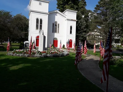 Millerton - Photo 2