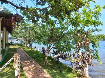 Trincomalee - Photo 2