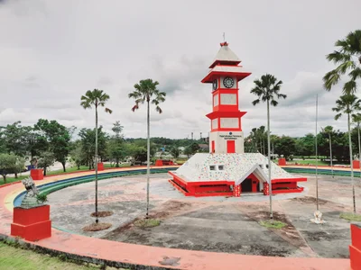 Tenggarong - Photo 2