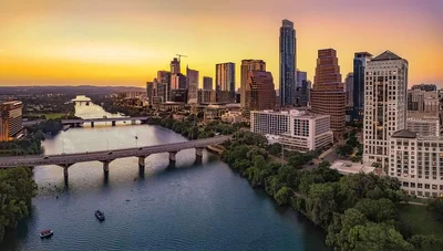 Austin - Photo 4