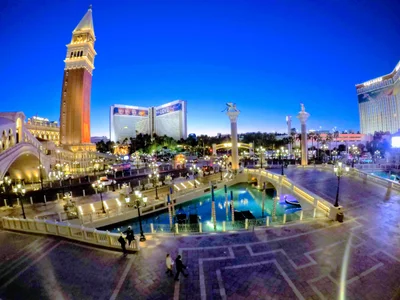 Las Vegas - Photo 3