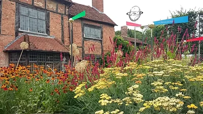 Stratford-on-Avon - Photo 3