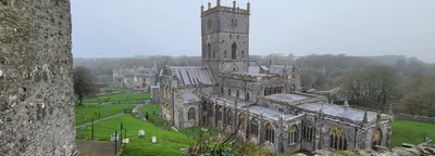 Pembrokeshire - Photo 3