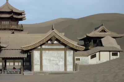 Dunhuang City - Photo 4